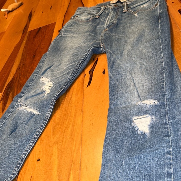 NWOT ABERCROMBIE KIDS DISTRESSED SUPER SKINNY SLIM JEANS SIZE 13/14 - Picture 3 of 8